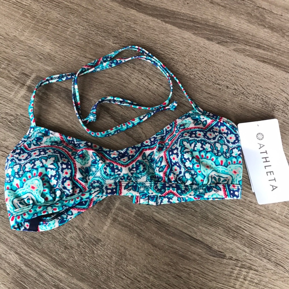 NWT Athleta bikini top